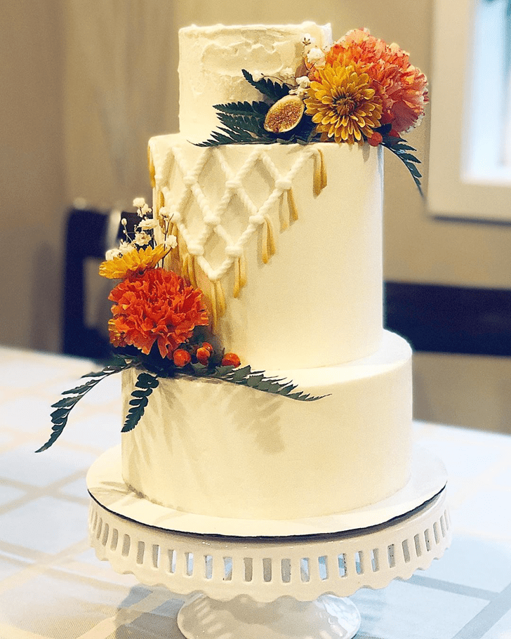Refined Coral Cake