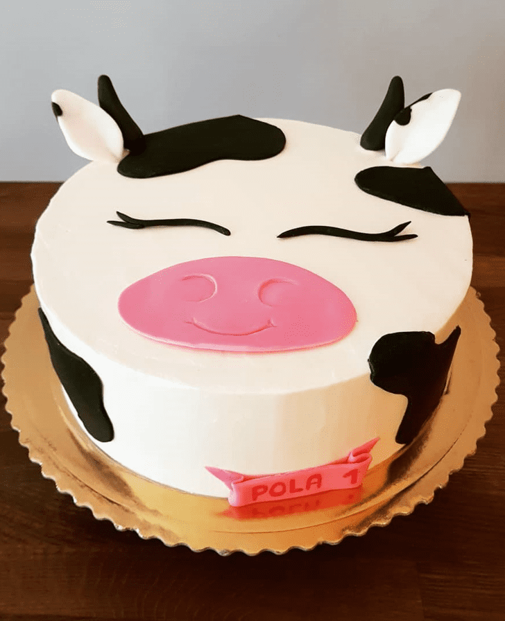 Alluring Cow Cake