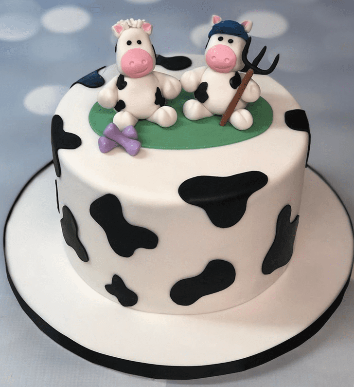 Delightful Cow Cake