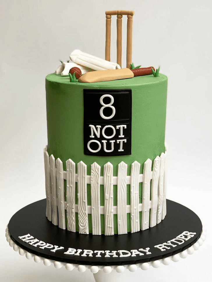 Mesmeric Cricket Cake
