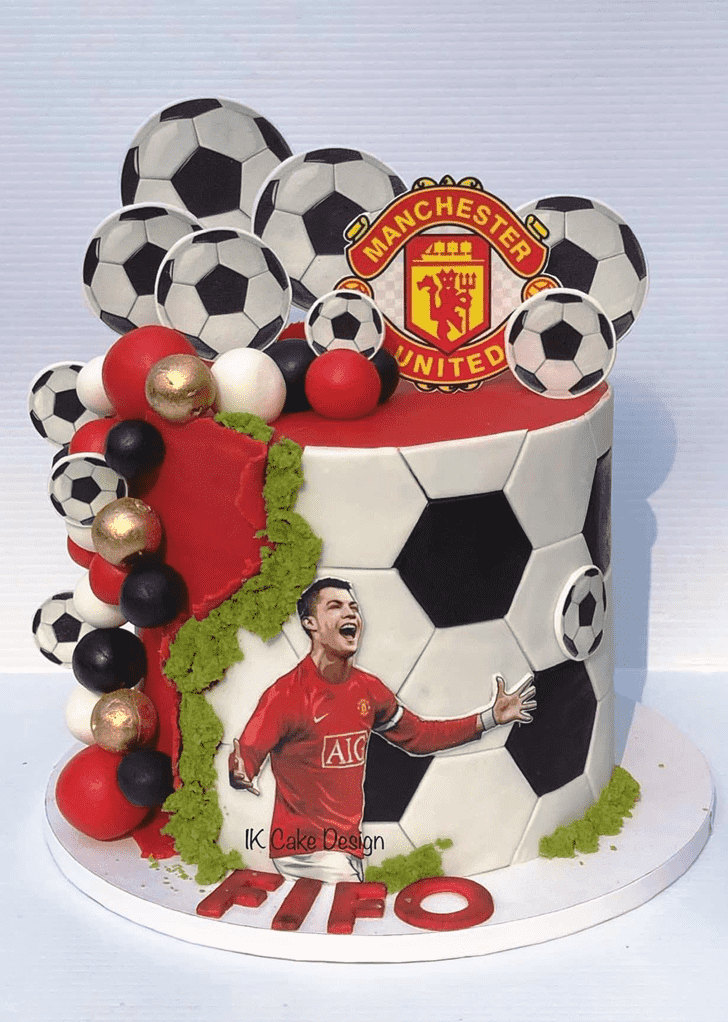 Fascinating Cristiano Ronaldo Cake