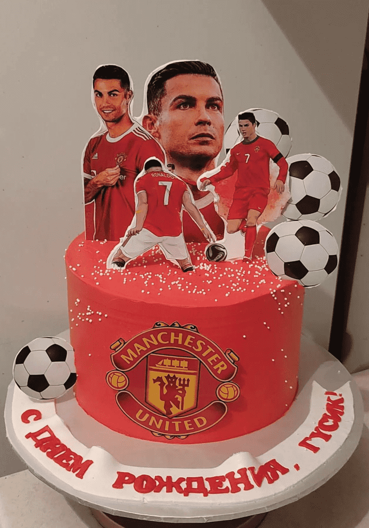 Pretty Cristiano Ronaldo Cake