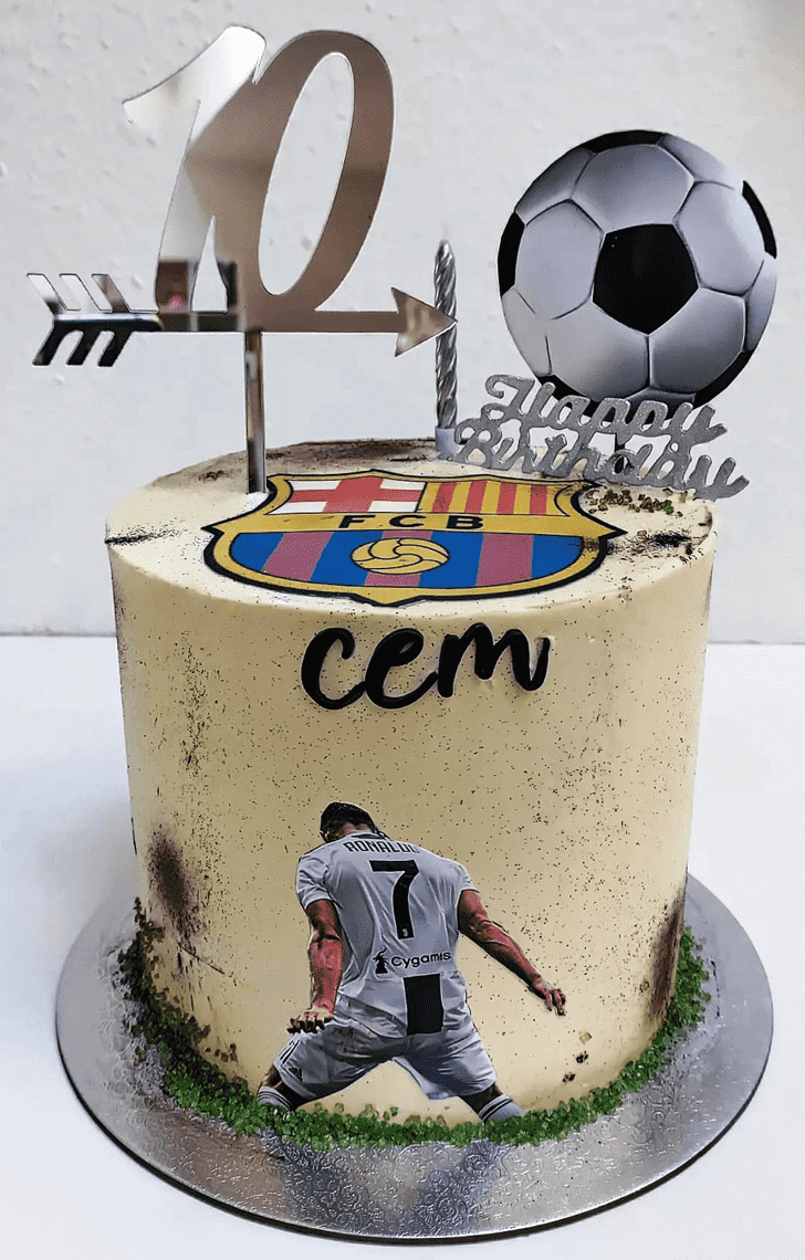 Stunning Cristiano Ronaldo Cake