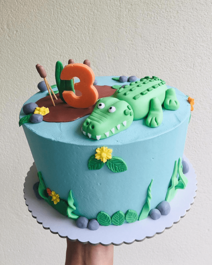 Graceful Crocodile Cake