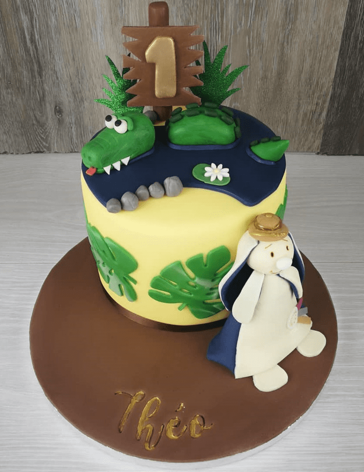 Inviting Crocodile Cake