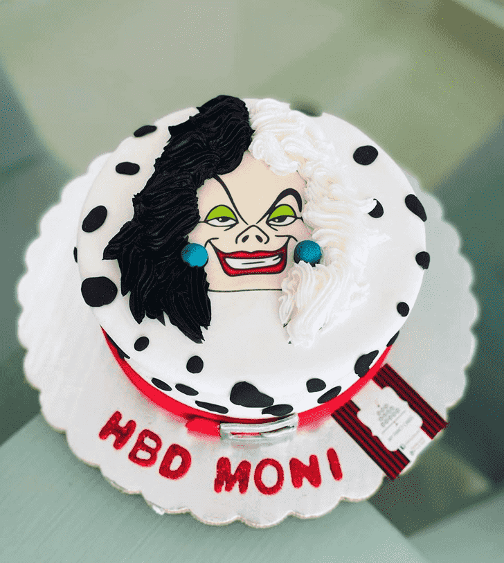 Wonderful Cruella Cake Design