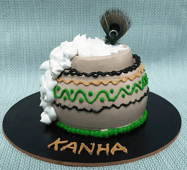 Slightly Dahi Handi Cake