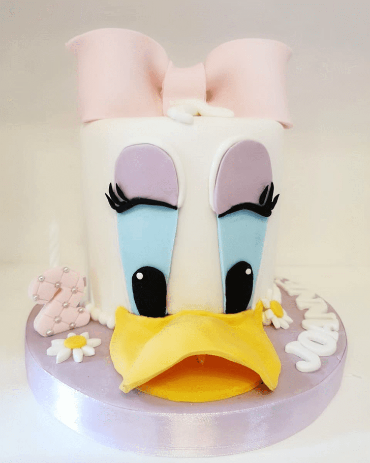 Magnificent Daisy Duck Cake
