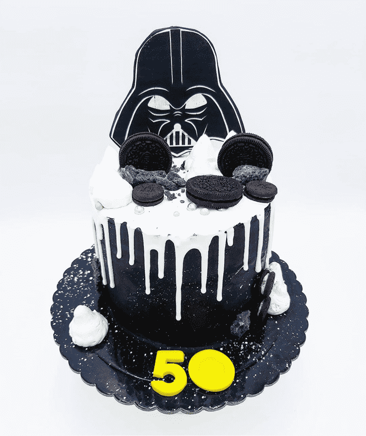 Good Looking Darth Vader Cake