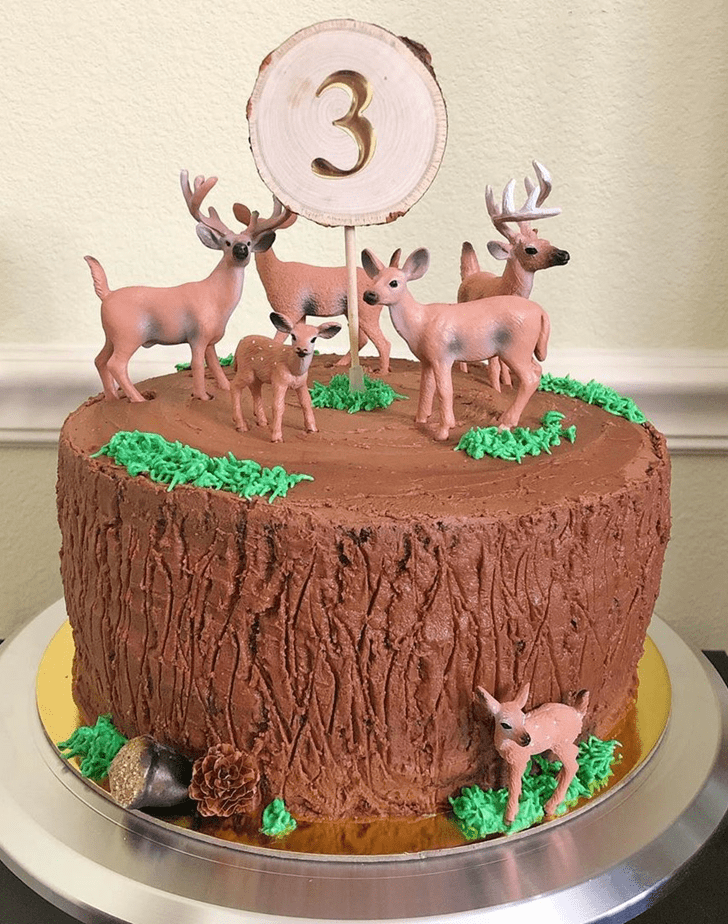 Wonderful Deer Cake Design