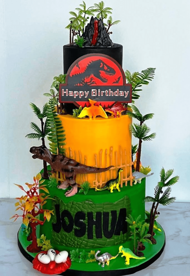 Beauteous Dinosaur Cake