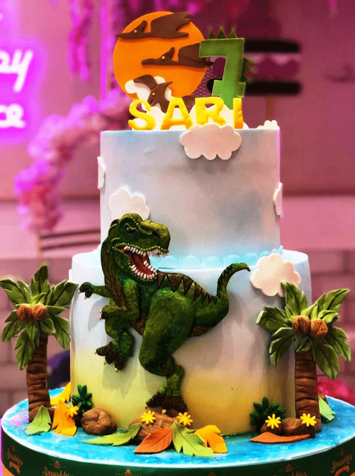 Nice Dinosaur Cake