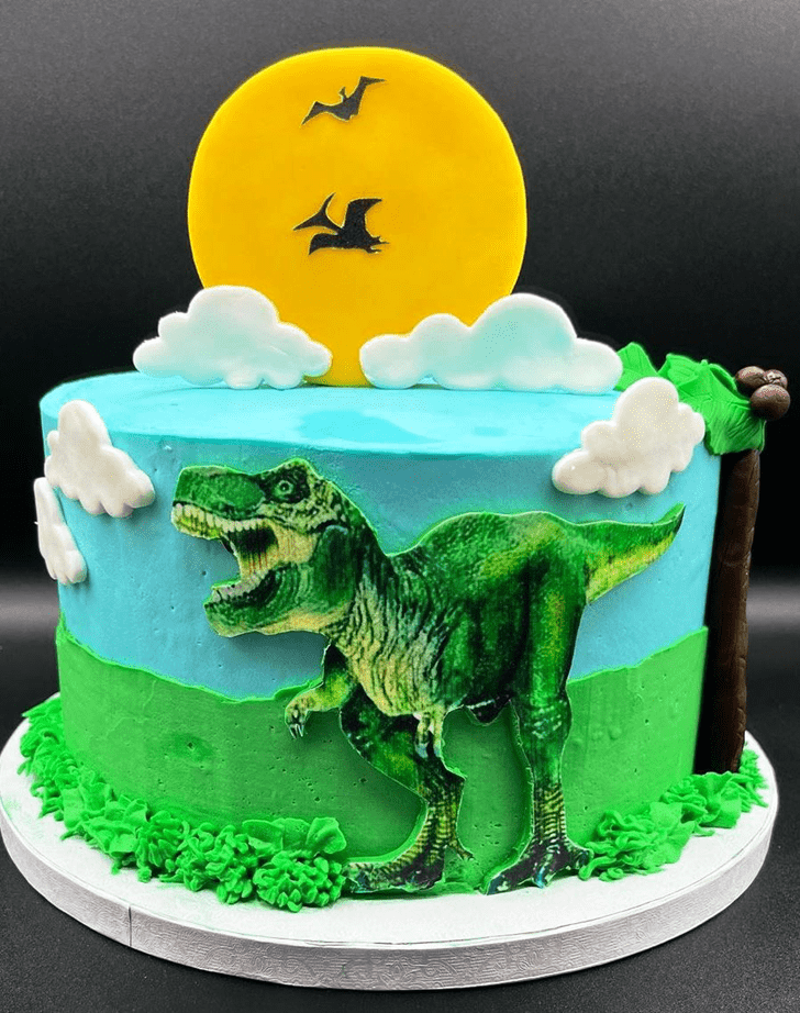 Ravishing Dinosaur Cake