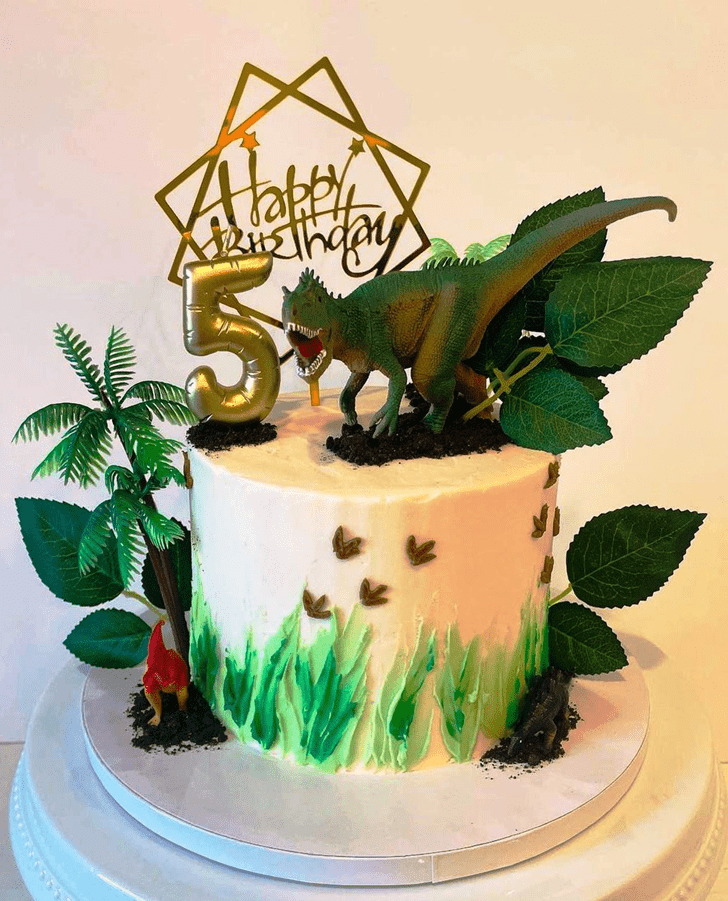 Wonderful Dinosaur Cake Design