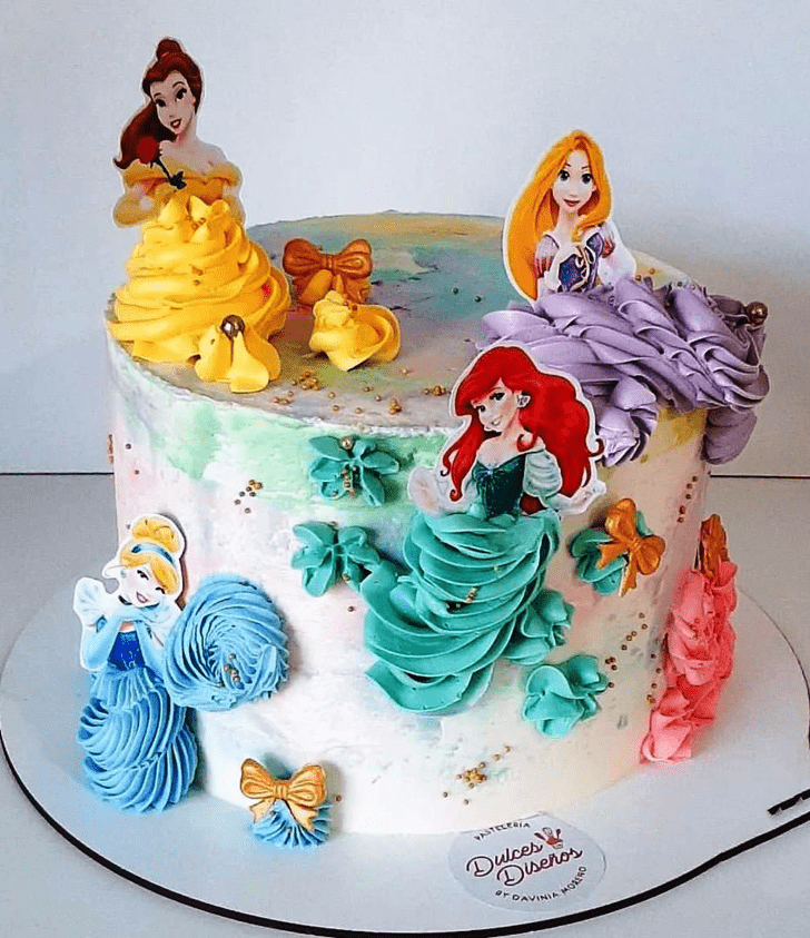 Exquisite Disney Cake