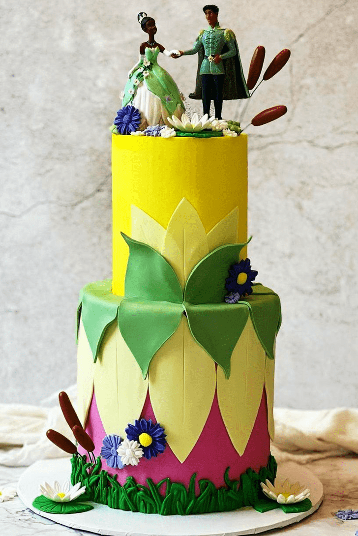 Exquisite Disney Princess Cake