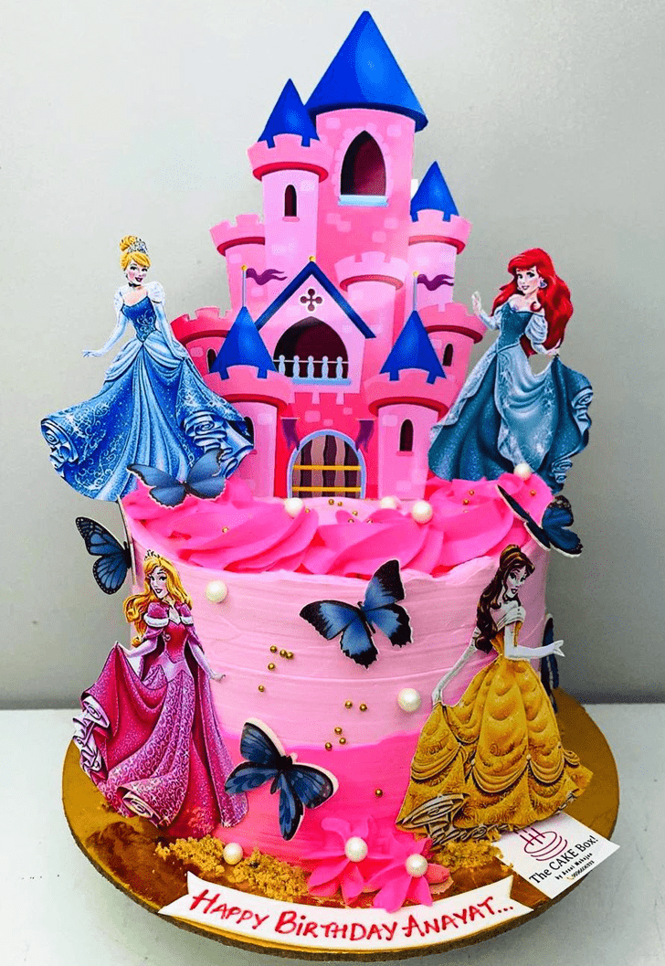 Inviting Disney Princess Cake