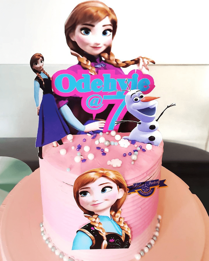 Angelic Disneys Anna Cake