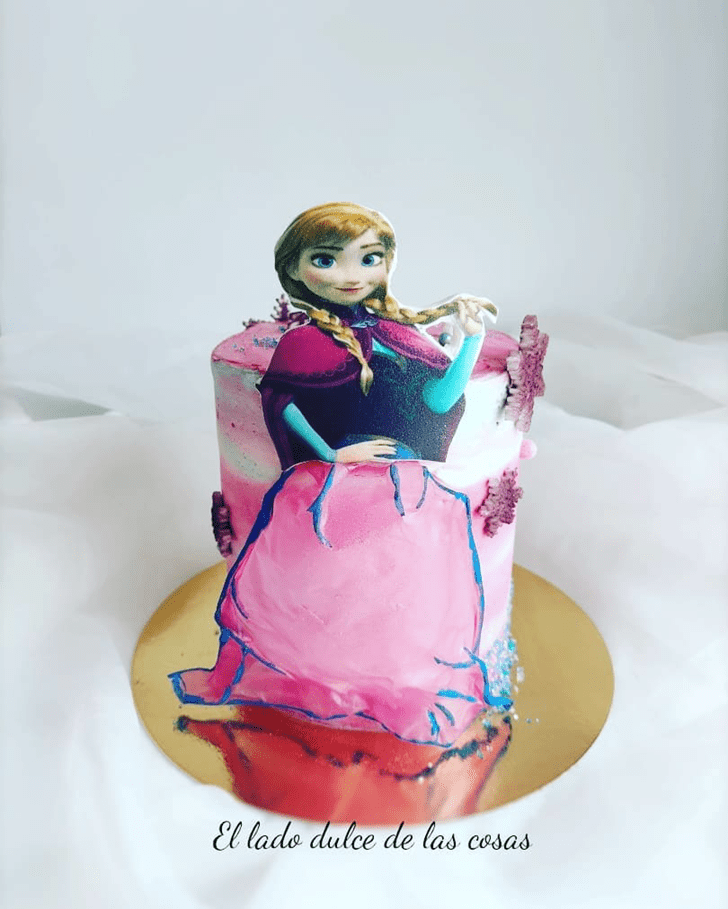 Elegant Disneys Anna Cake