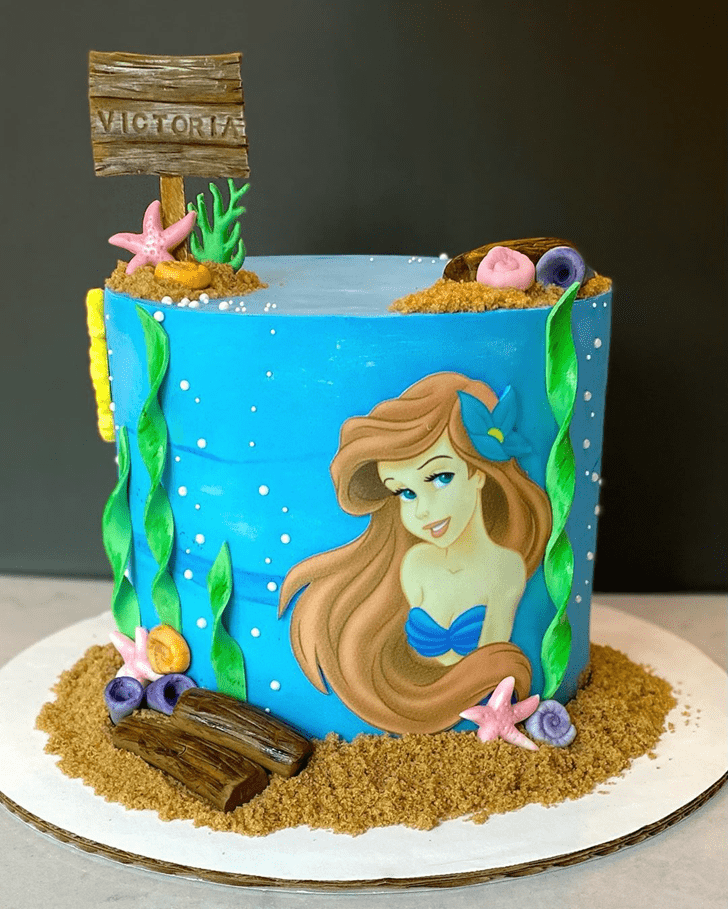 Lovely Disneys Ariel Cake Design