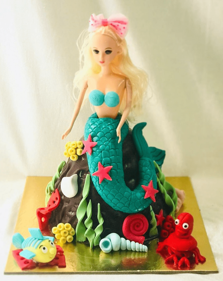 Pretty Disneys Ariel Cake