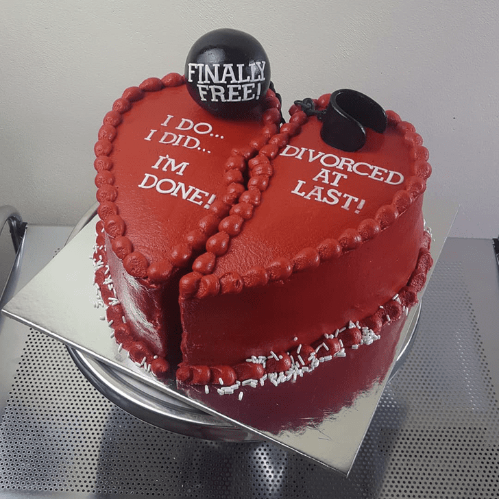 Beauteous Divorce Cake