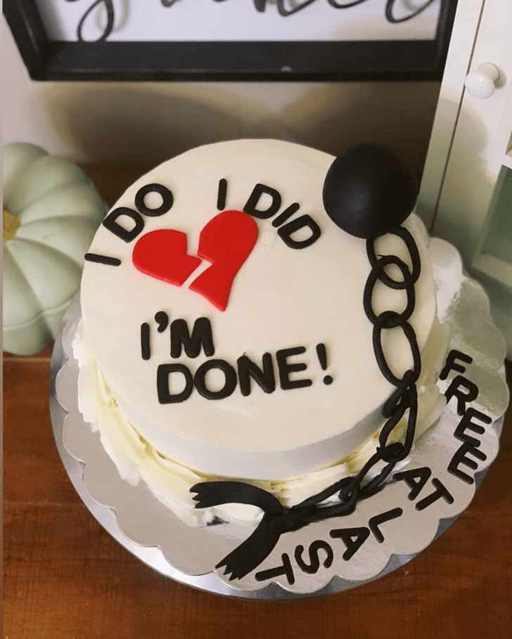 Pleasing Divorce Cake
