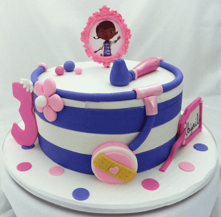 Lovely Doc Mcstuffins Cake Design