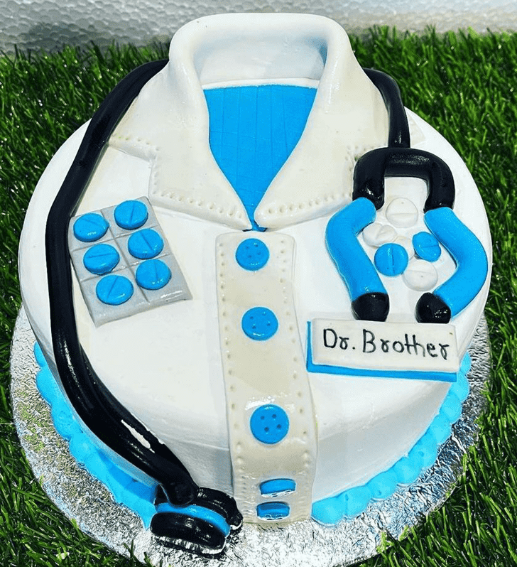 Pretty Doctor Cake