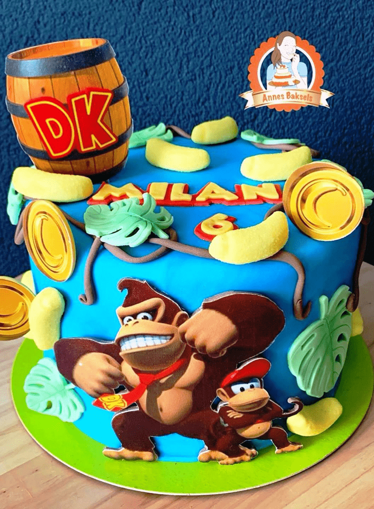 Dazzling Donkey Kong Cake