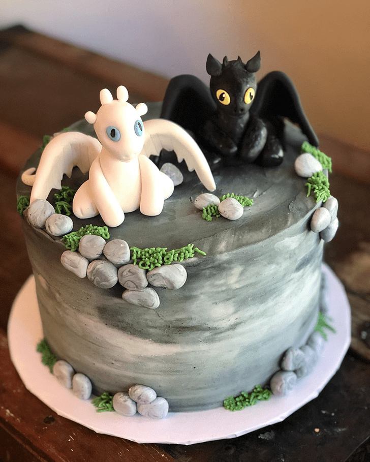 Good Looking Dragon Cake