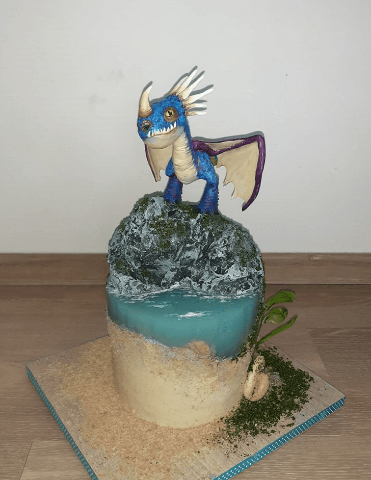 Inviting Dragon Cake