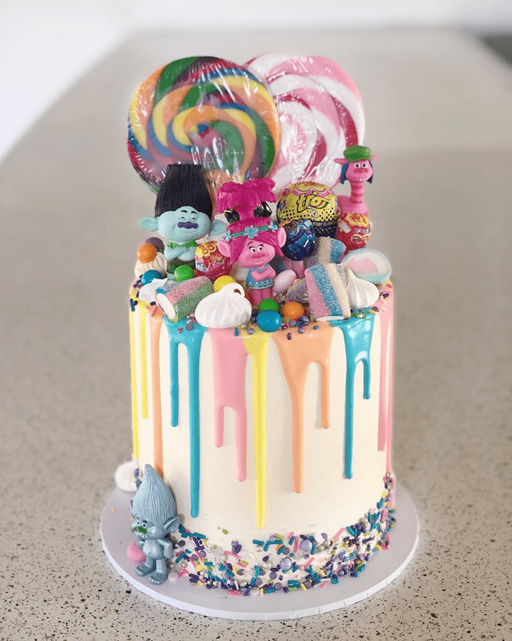 Comely Drip Cake