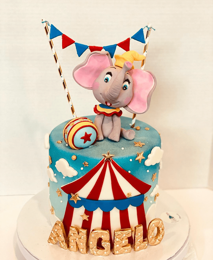 Adorable Dumbo Cake