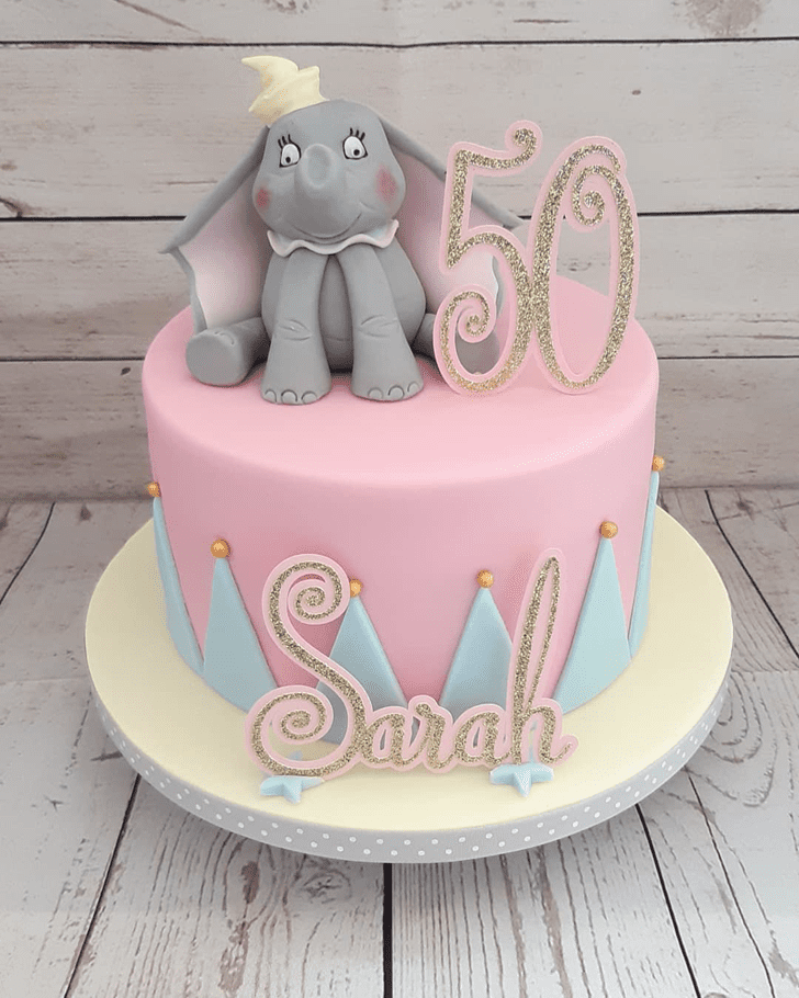 Comely Dumbo Cake