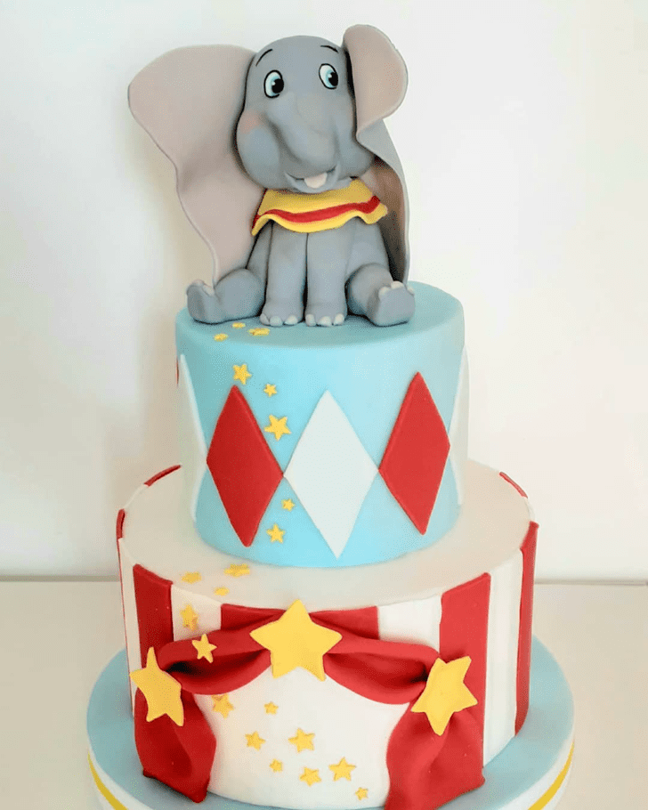 Shapely Dumbo Cake