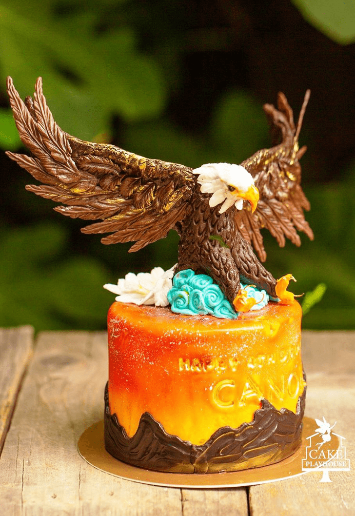 Comely Eagle Cake