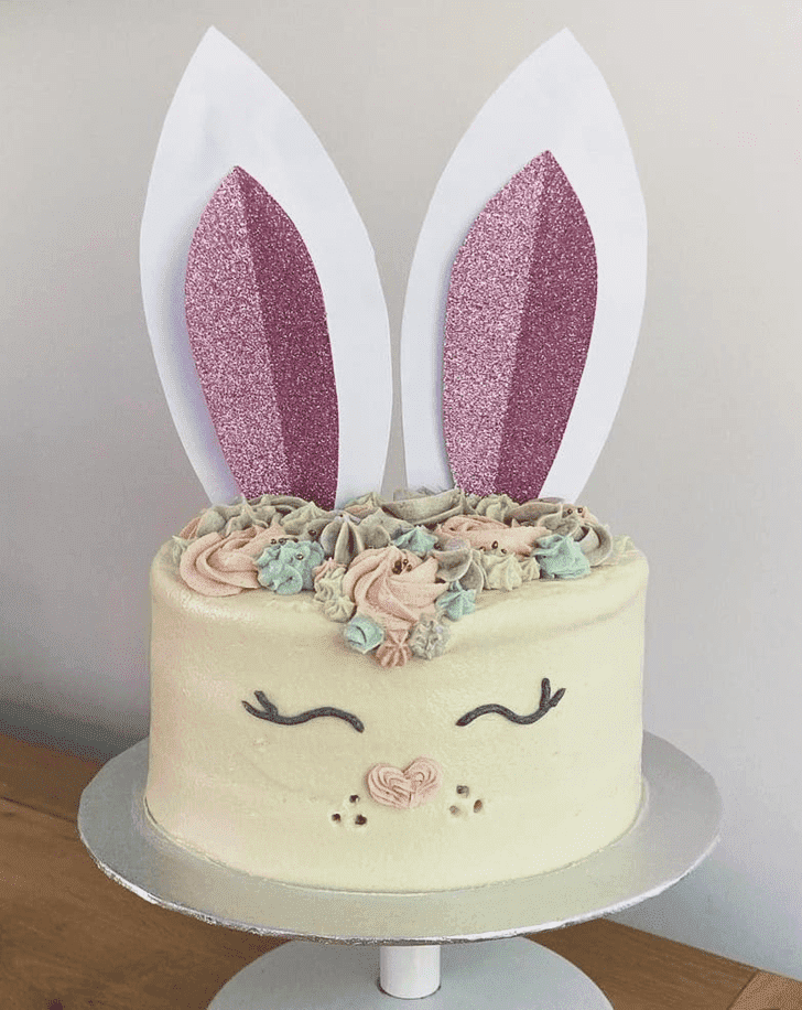 Fine Easter Bunny Cake