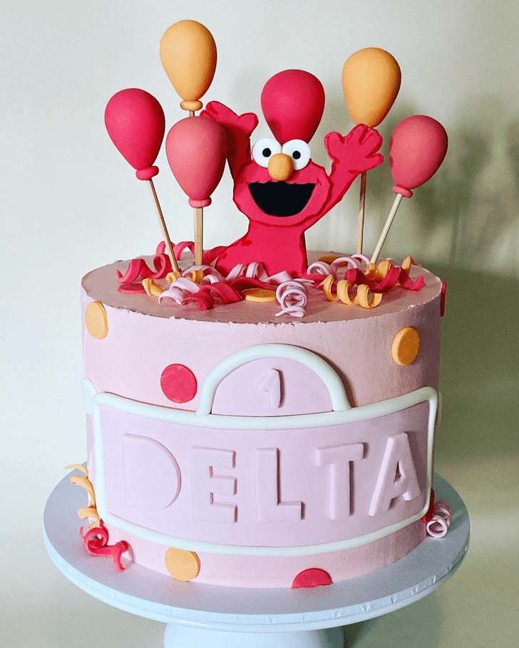 Delicate Elmo Cake