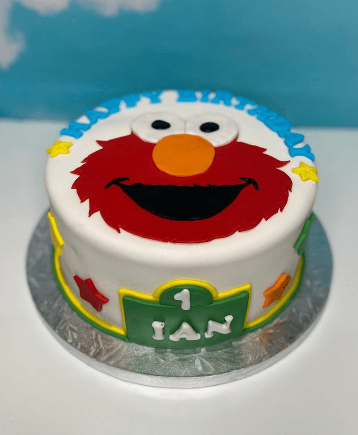 Exquisite Elmo Cake