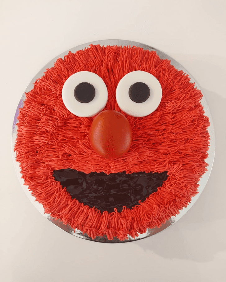 Nice Elmo Cake