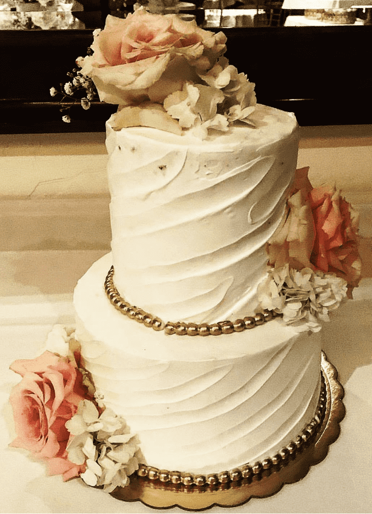 Fine Engagement Cake