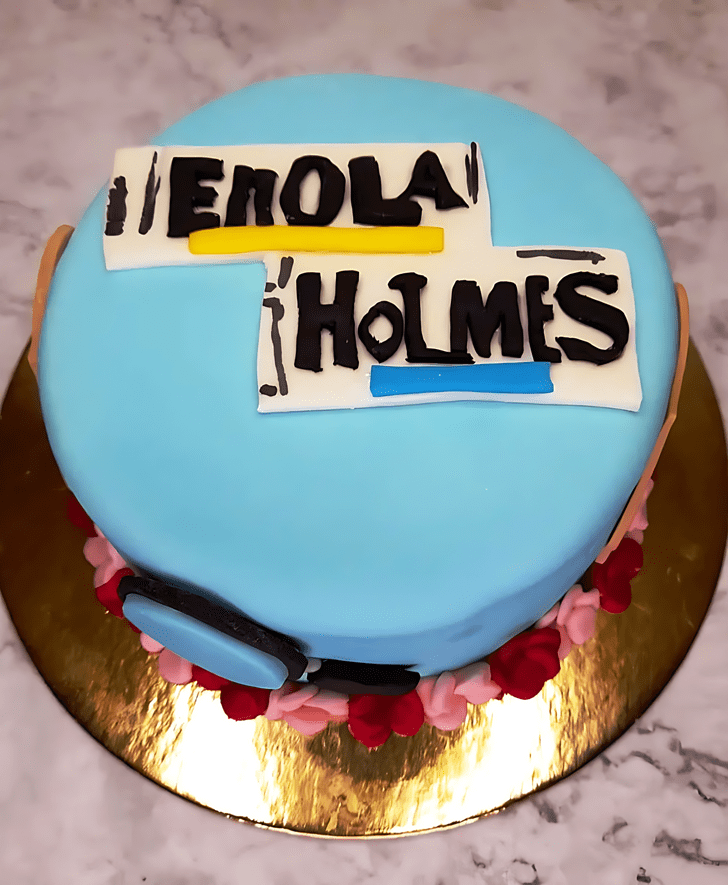 Cute Enola Holmes Cake