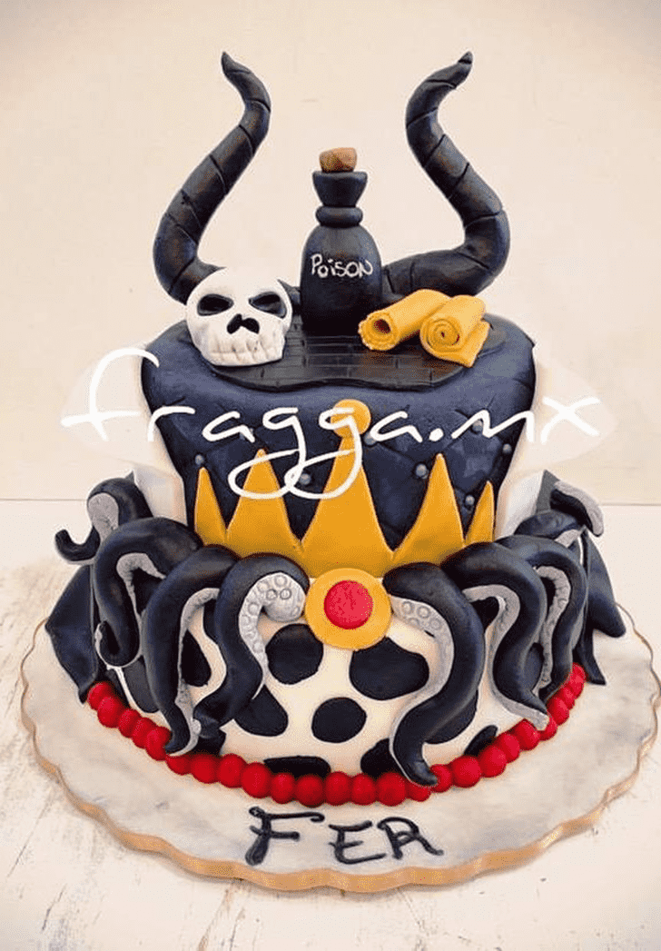 Grand Evil Queen Cake