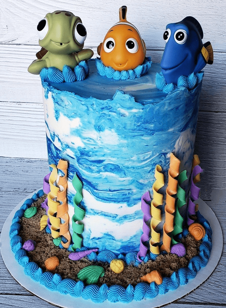 Grand Finding Dory Cake