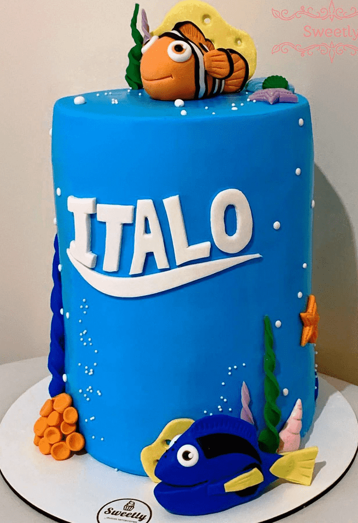 Magnificent Finding Dory Cake