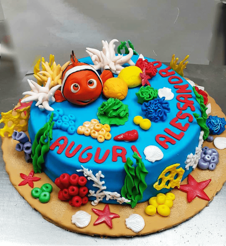 Good Looking Finding Nemo Cake