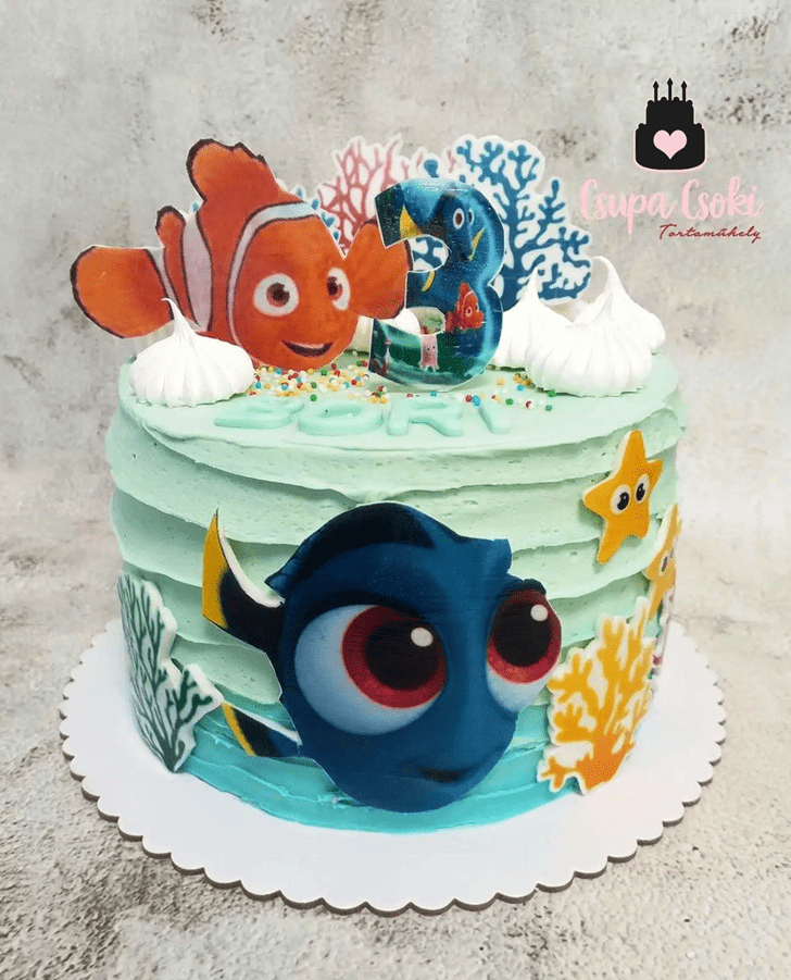 Splendid Finding Nemo Cake