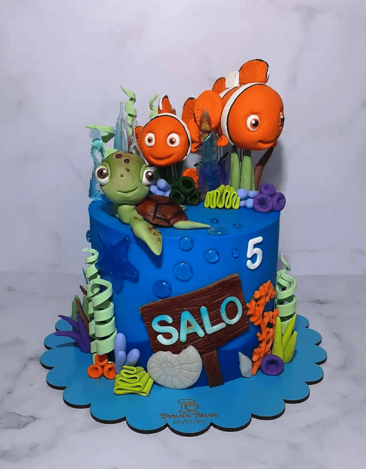 Stunning Finding Nemo Cake