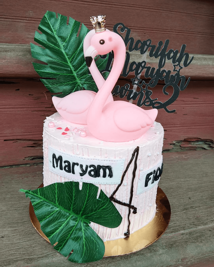 Shapely Flamingo Cake